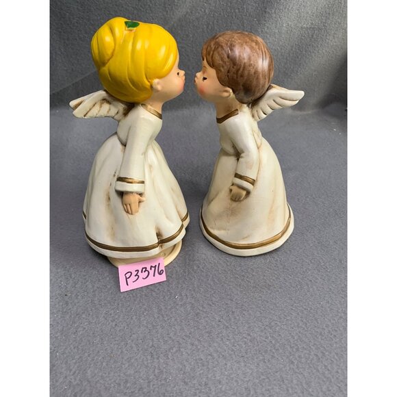 Vintage 1970s Pair of Paper Mache Kissing Angel Figurines - Picture 10 of 10